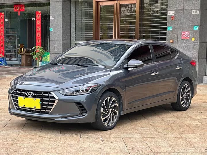 Hyundai lead