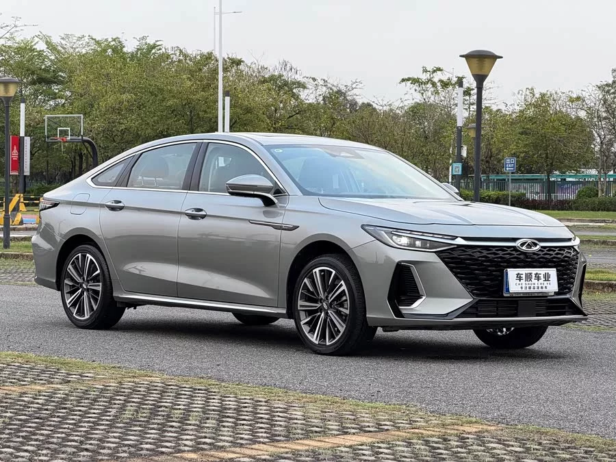 Chery Arrizo 8