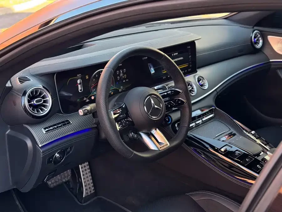 Mercedes Benz AMG GT