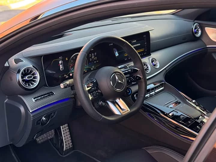 Mercedes-Benz AMG GT