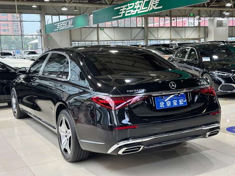 Mercedes Benz Maybach S-Class