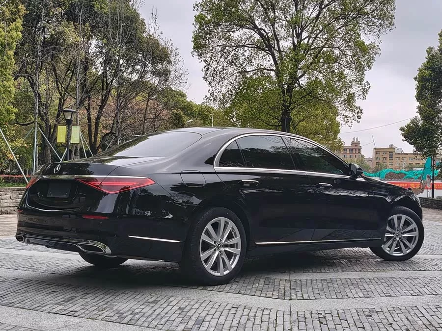 Mercedes Benz S class