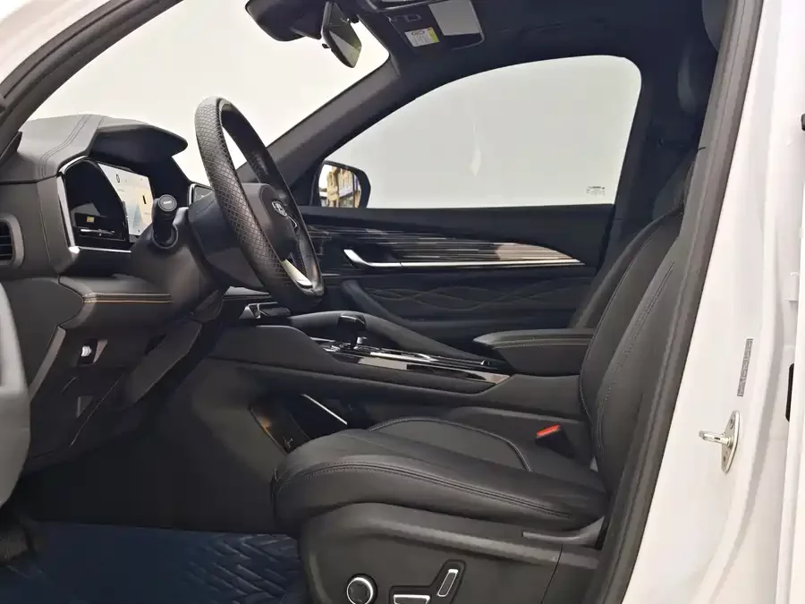 Geely Xingyue L
