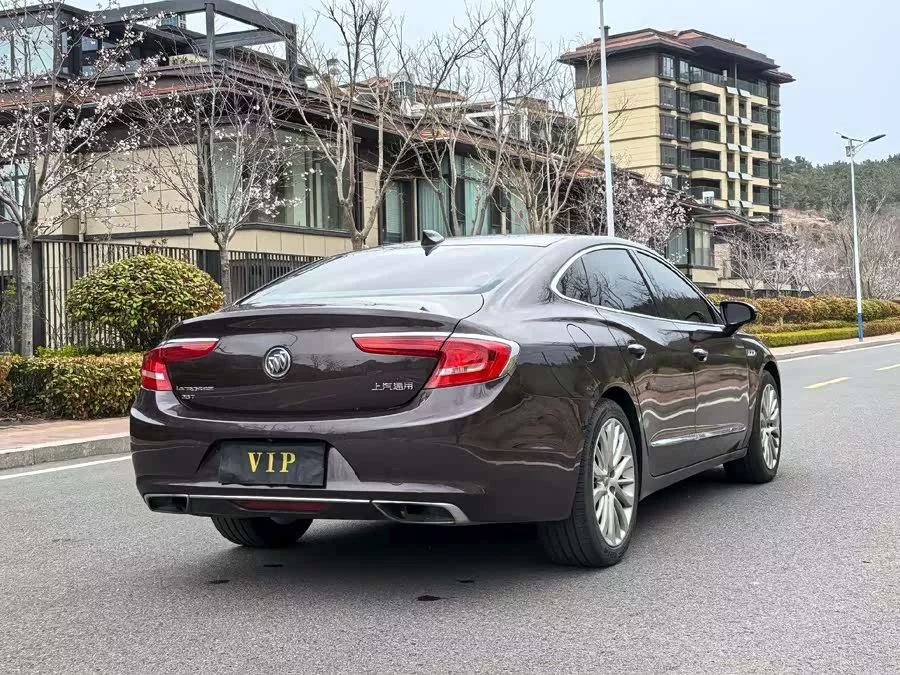 Buick LaCrosse