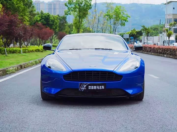 Aston Martin Virage