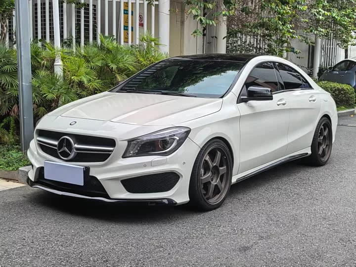 Mercedes-Benz CLA AMG