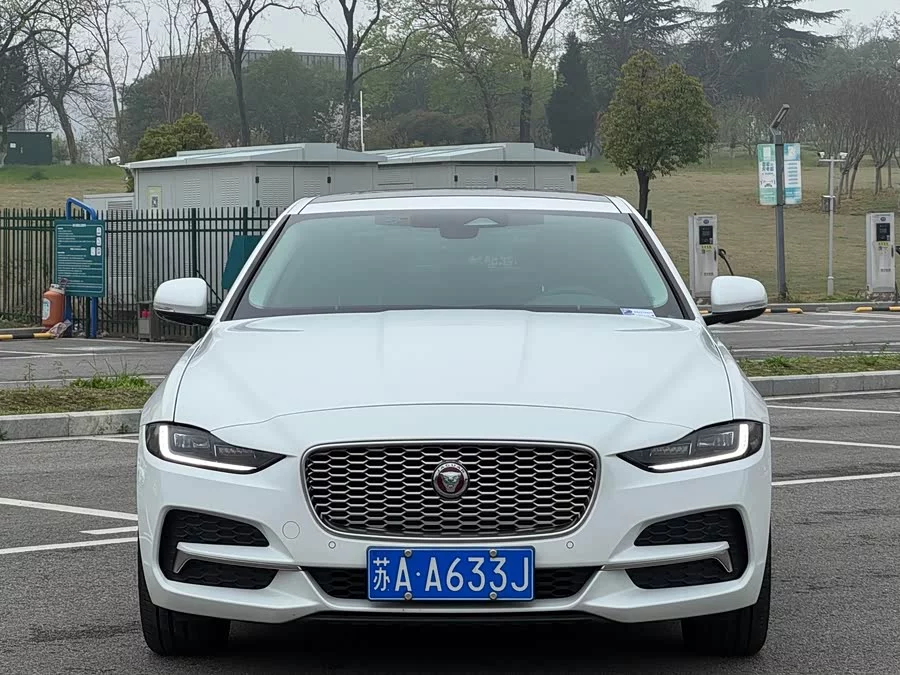 Jaguar XEL