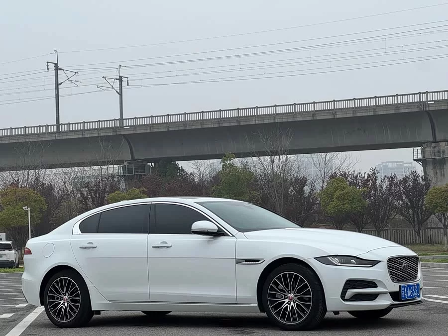 Jaguar XEL