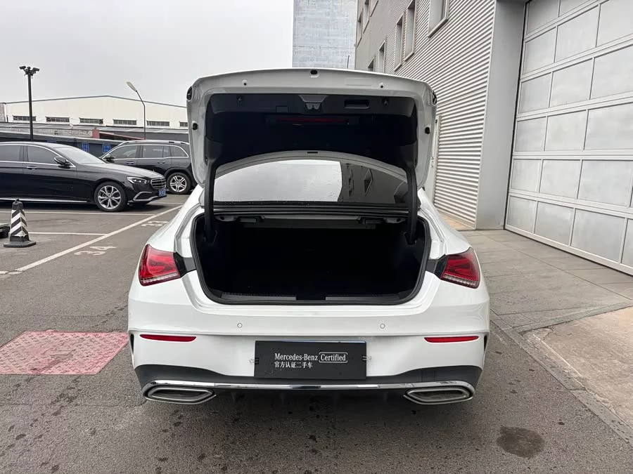 Mercedes-Benz CLA