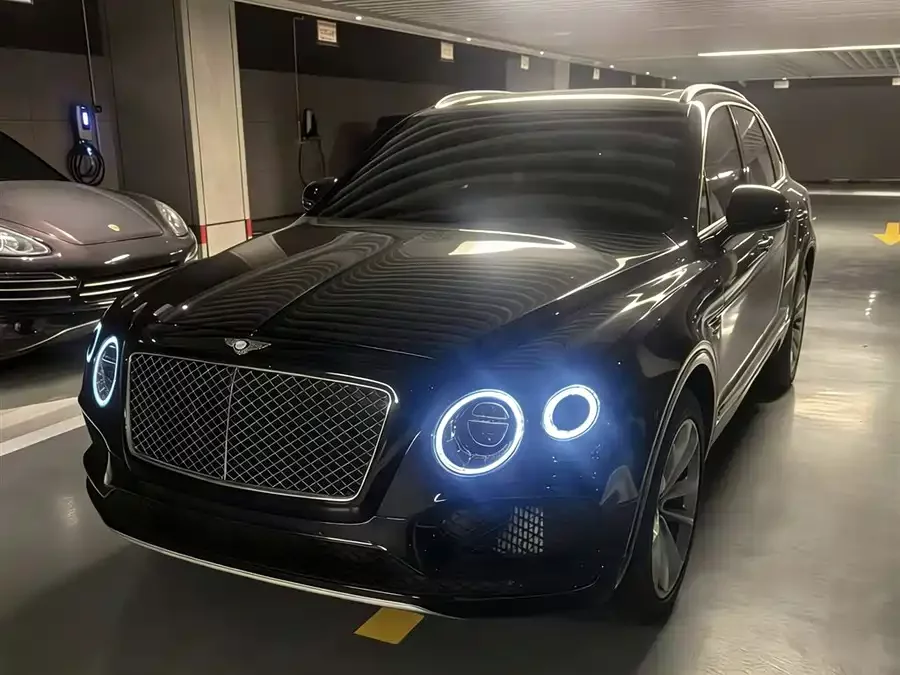 Bentley Bentayga plug-in hybrid