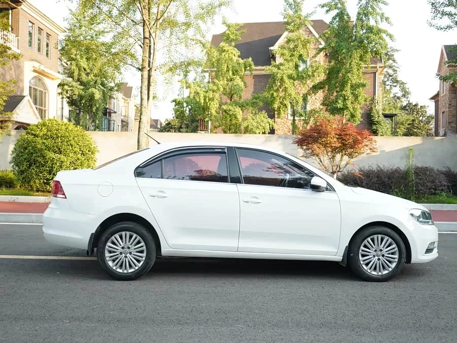 Volkswagen Santana