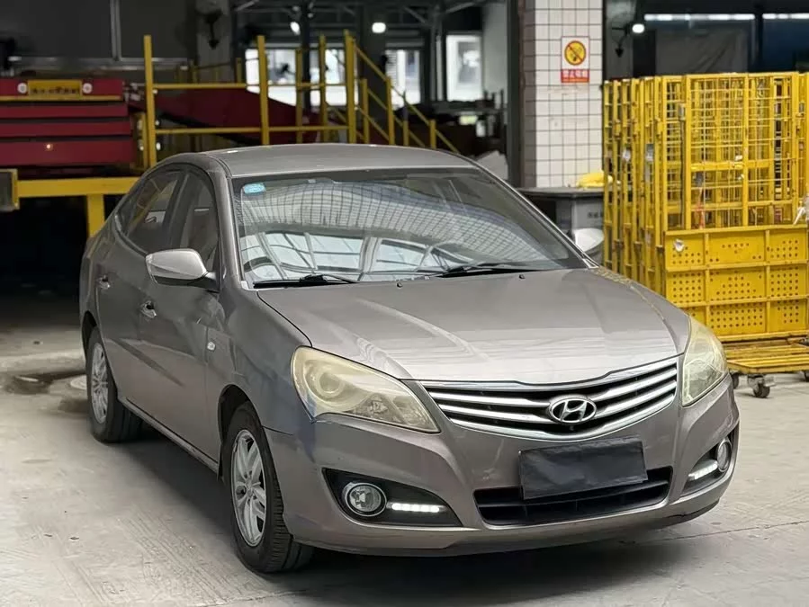 Hyundai Elantra / Celesta