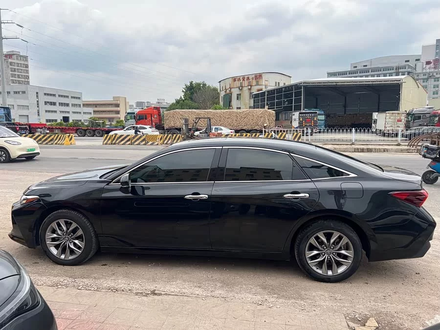 Toyota Avalon