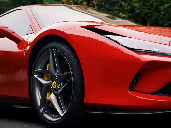 ferrari F8