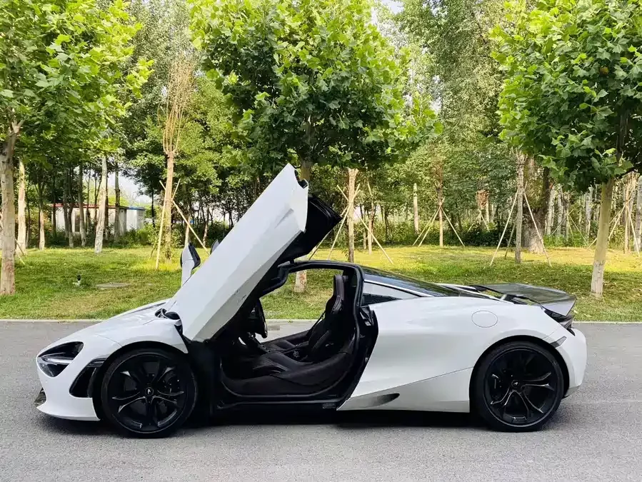 McLaren 720S