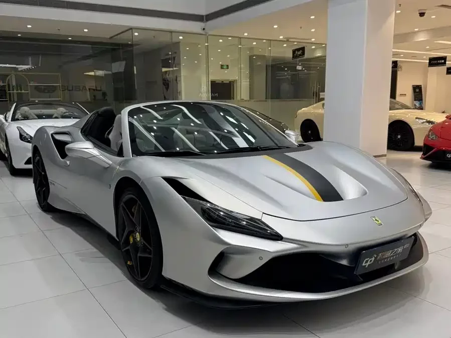 Ferrari F8