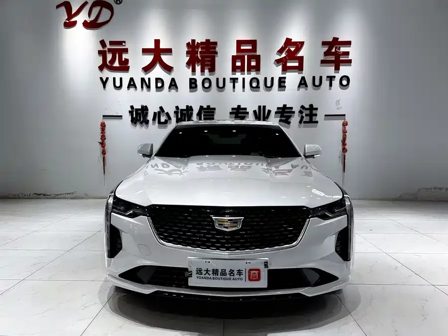Cadillac CT4