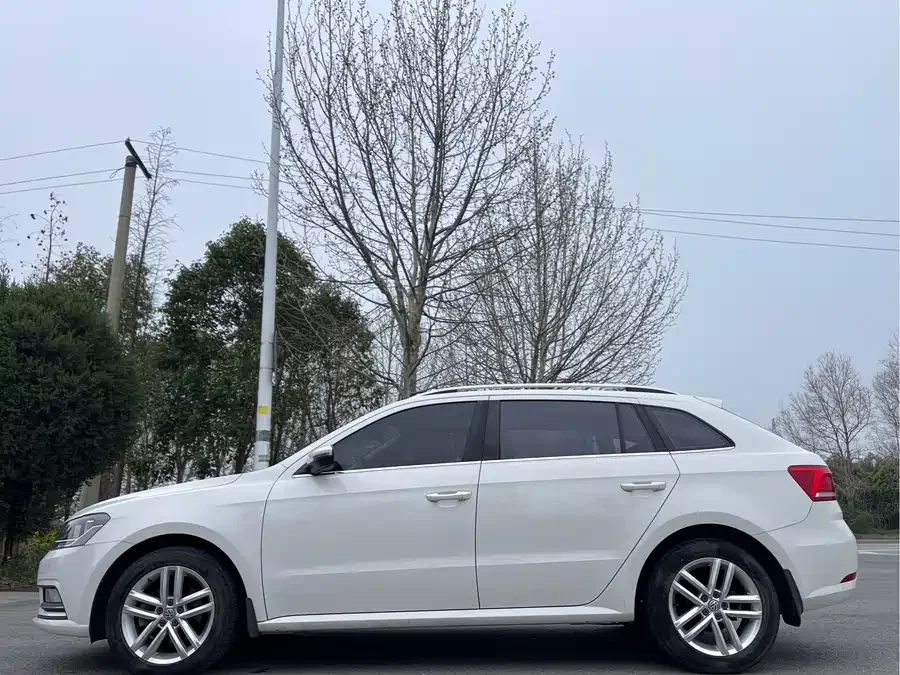 Volkswagen Lavida Wagon