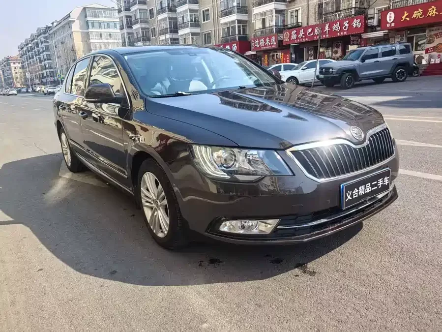 Skoda SuperB