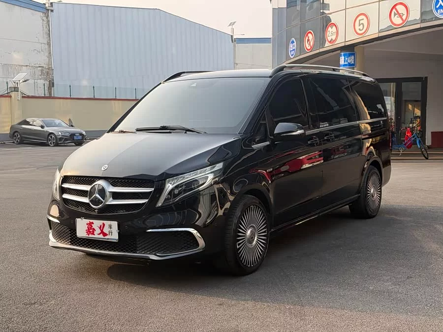 Mercedes Benz Class V