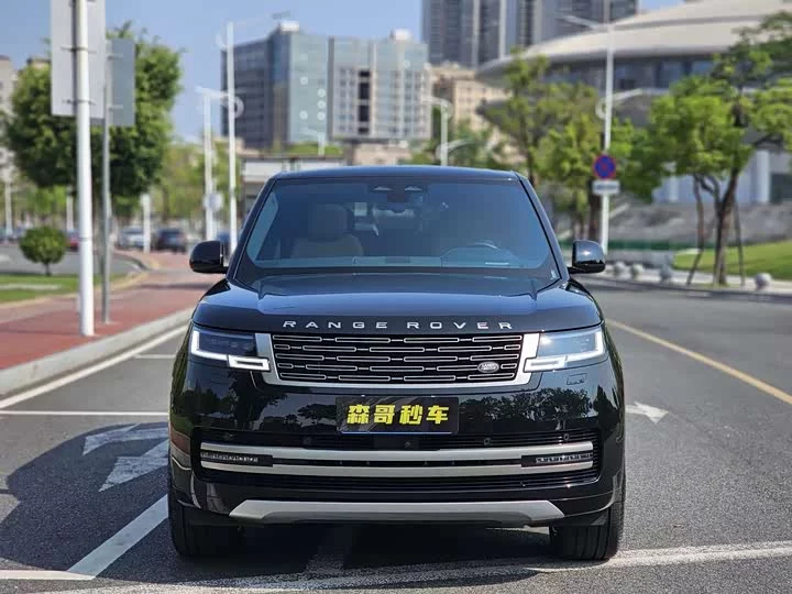Land Rover range rover