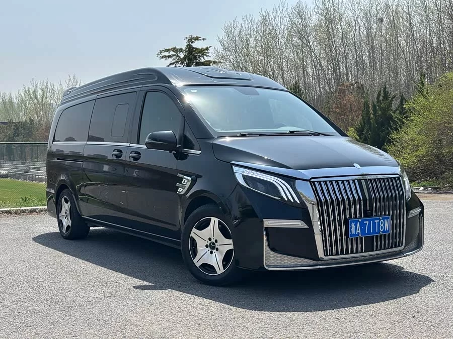 Mercedes Benz Vito
