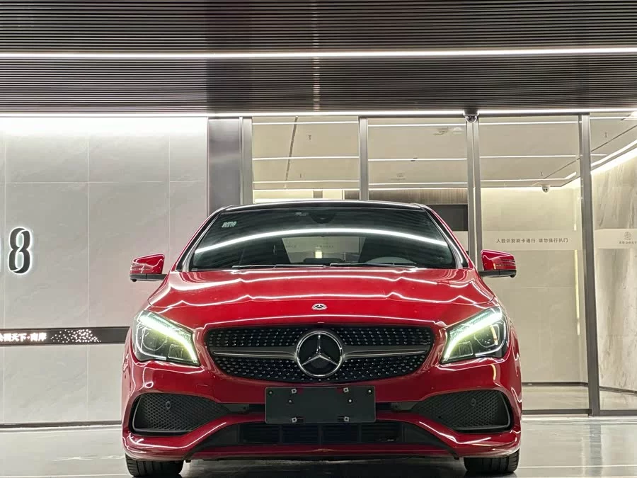 Mercedes-Benz CLA