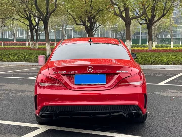 Mercedes-Benz CLA AMG