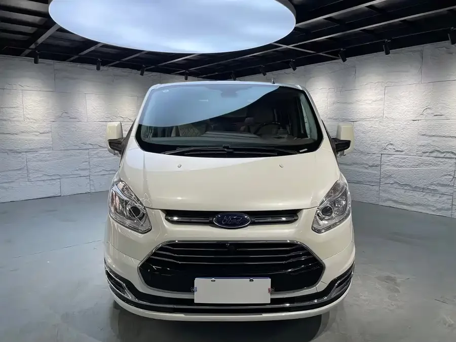 Ford Tourneo