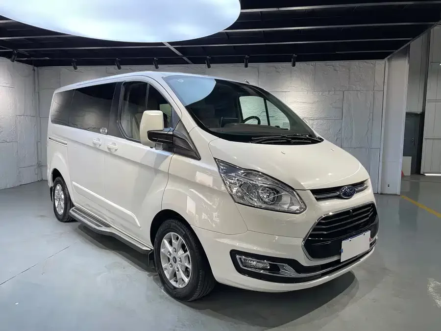Ford Tourneo