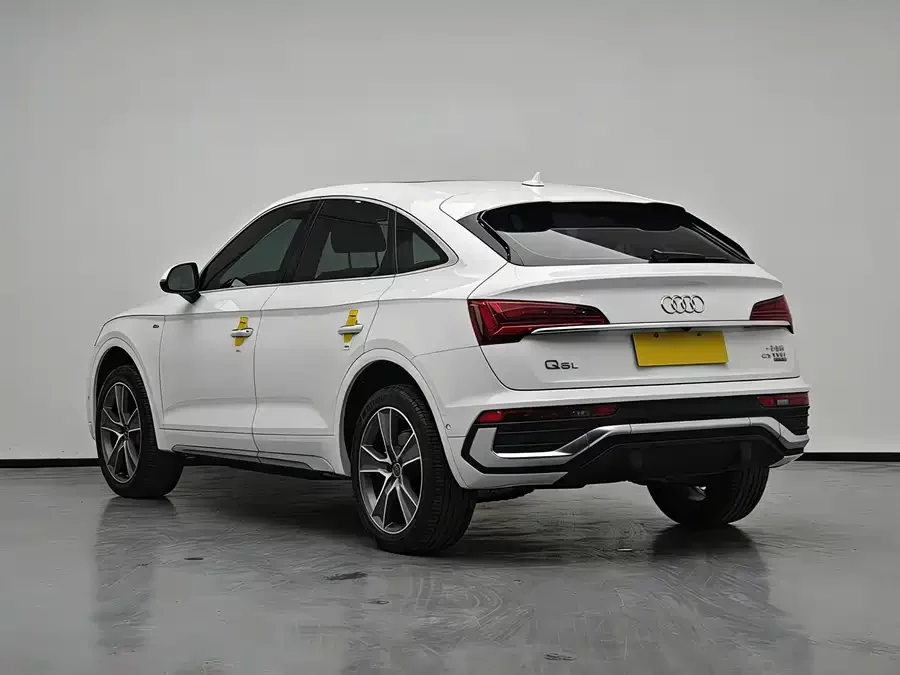 Audi Q5L Sportback