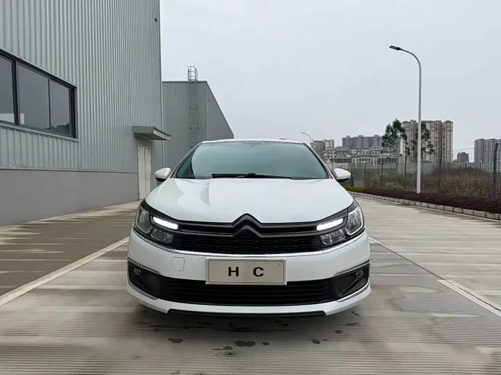 Citroën C4L