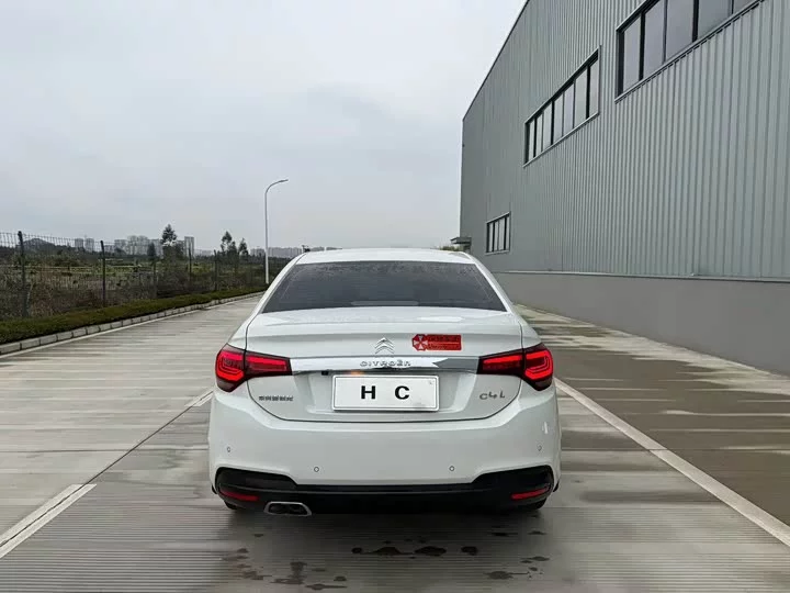 Citroën C4L
