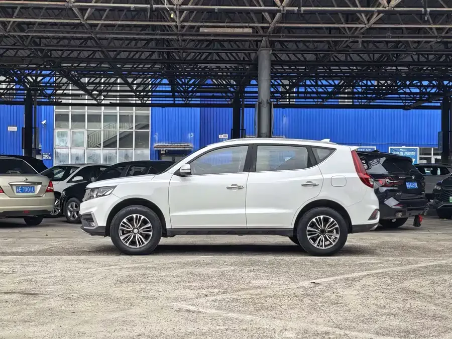 Geely Vision X6