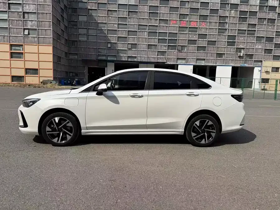 BAIC Beijing EU5 PLUS