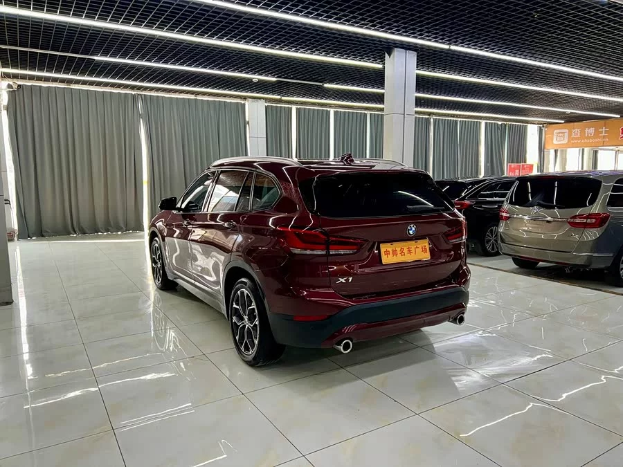 BMW X1