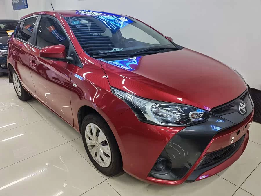 Toyota YARiS L