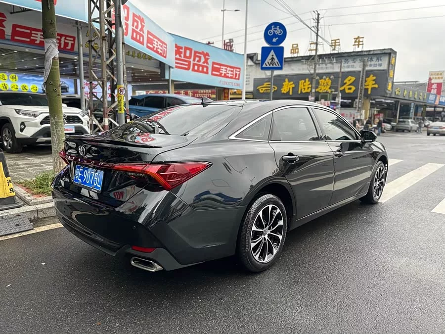 Toyota Avalon