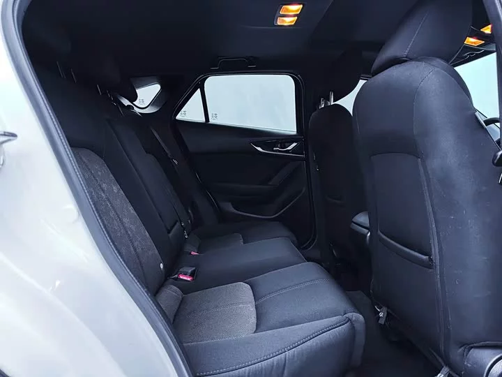 Mazda CX-4