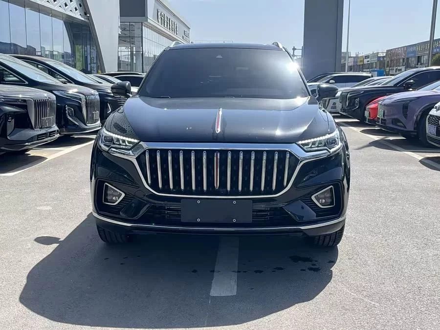 Hongqi HS5