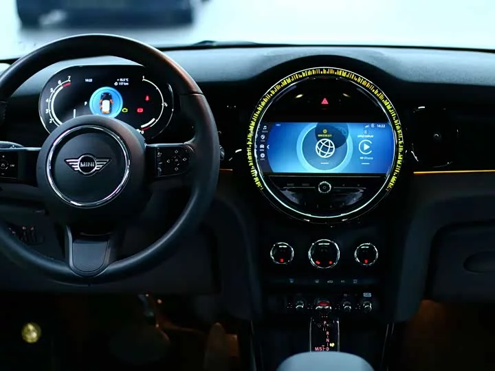 MINI 