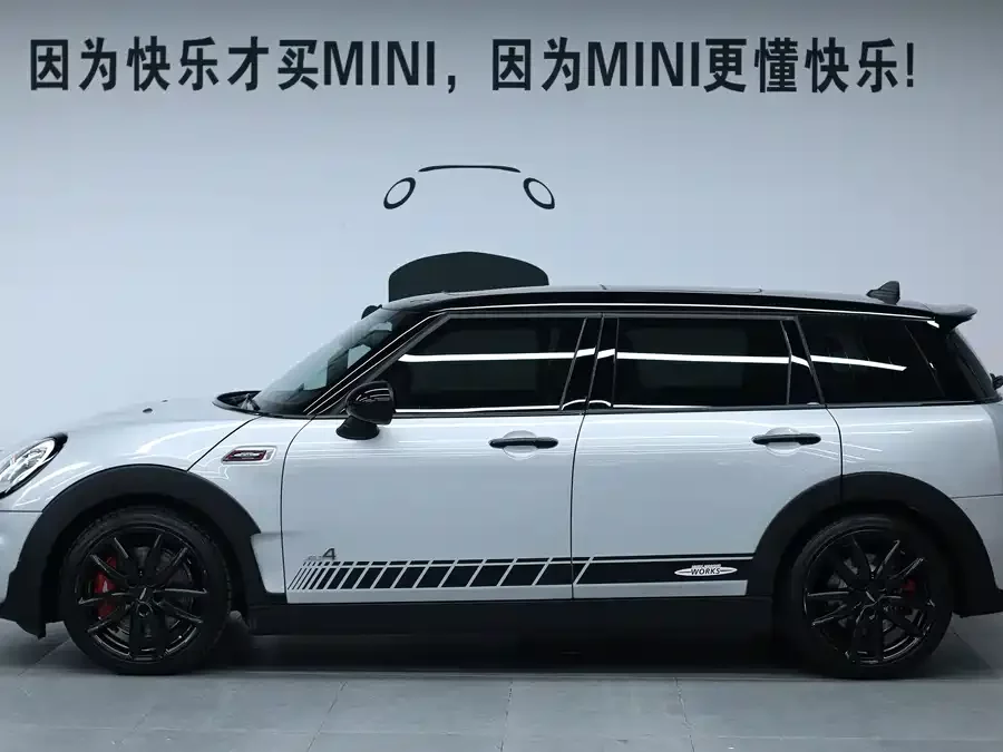 MINI JCW CLUBMAN