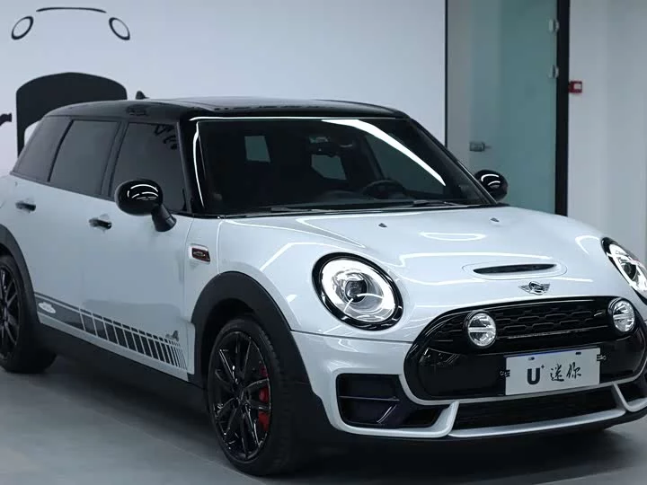 MINI JCW CLUBMAN