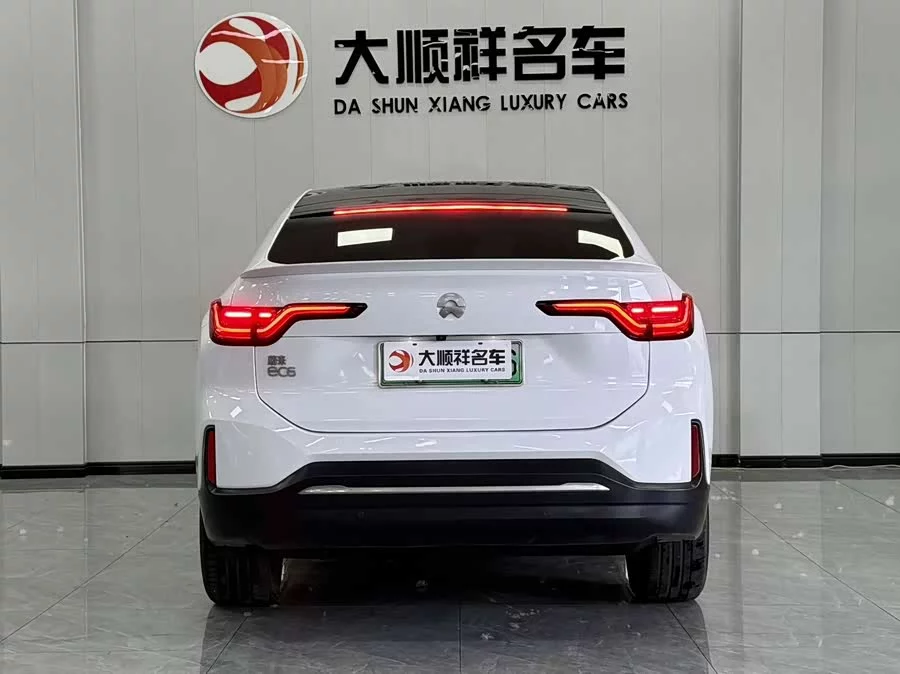 NIO EC6