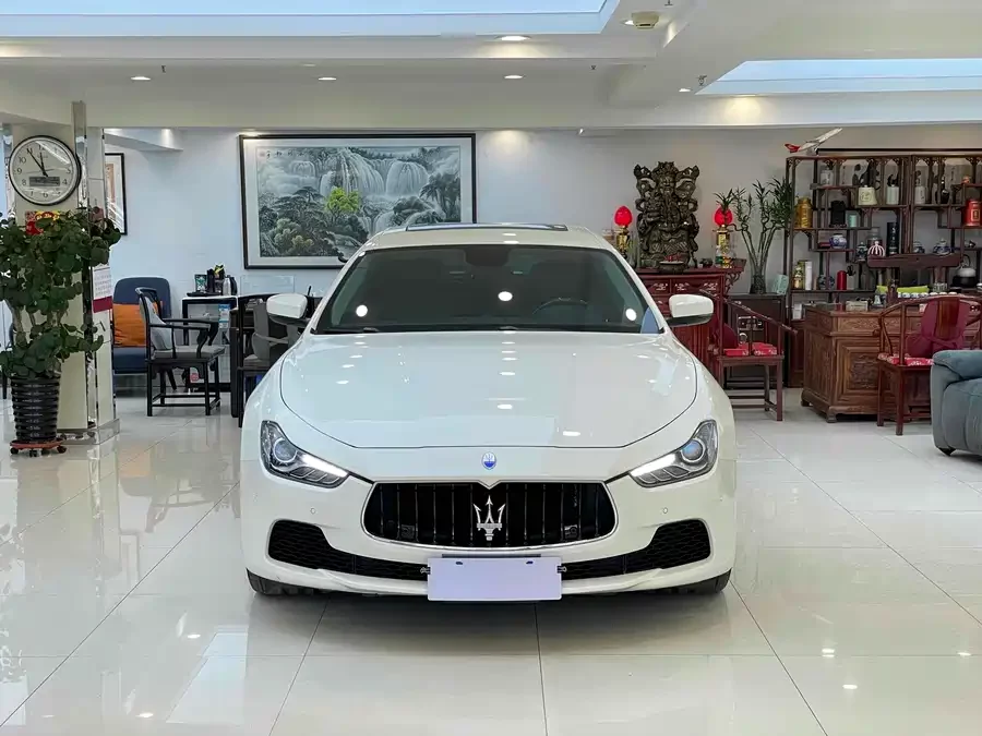 Maserati Ghibli