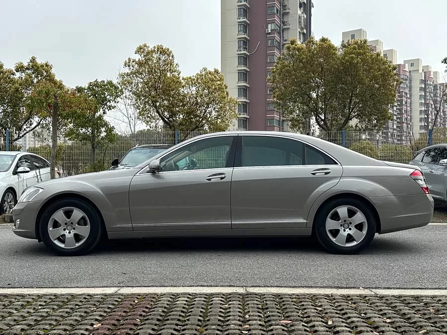 Mercedes Benz S class