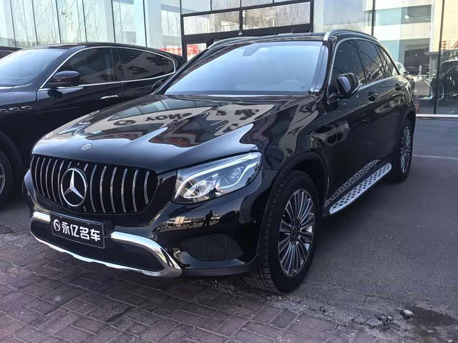 Mercedes Benz GLC