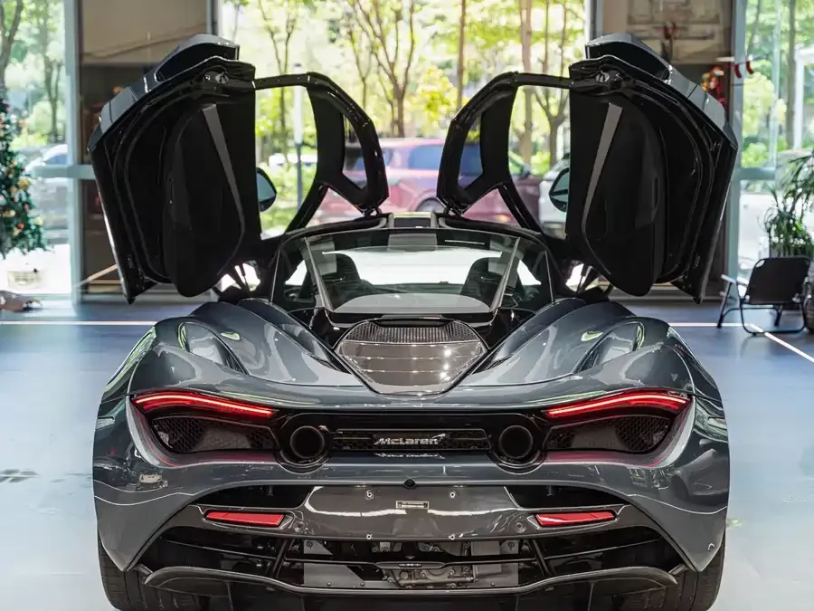 McLaren 720S