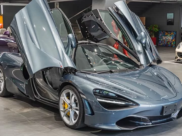 McLaren 720S