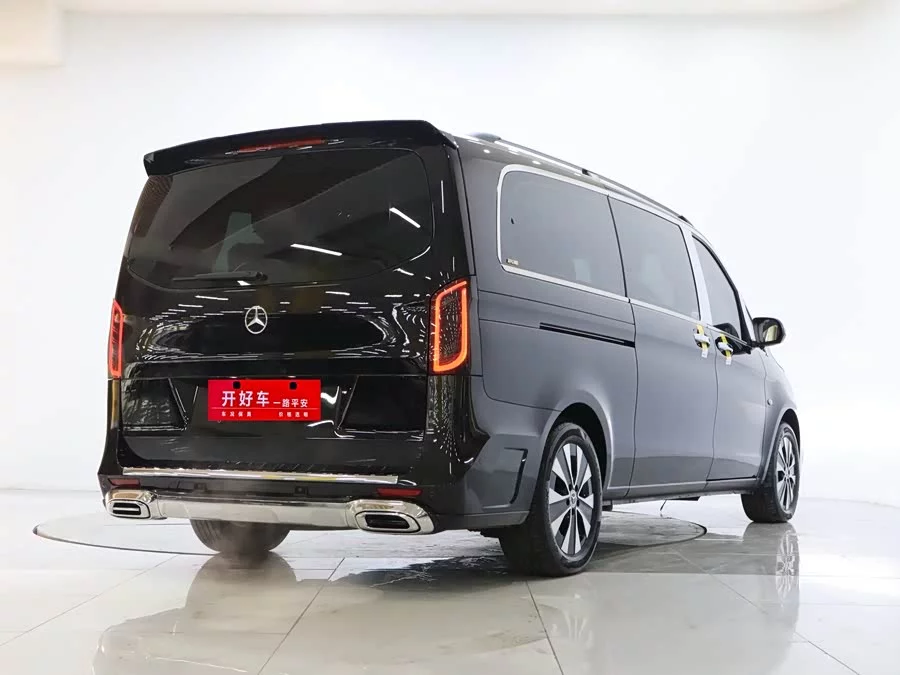 Mercedes Benz Vito